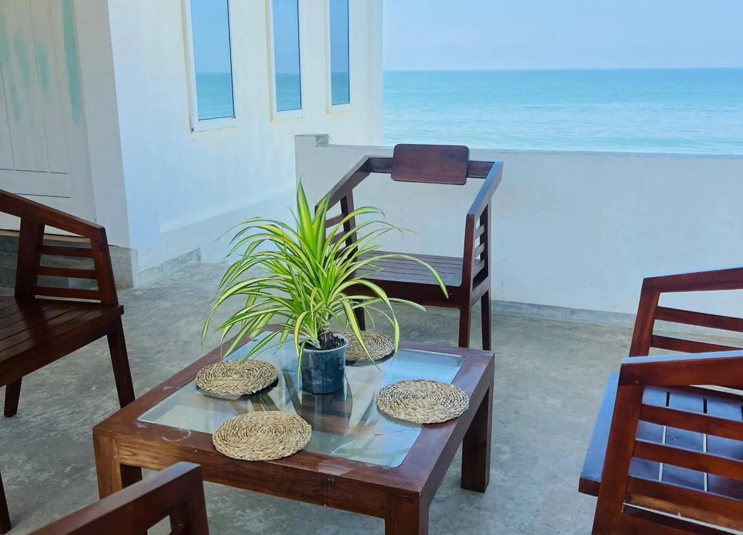 Chanco Beach Villa Negombo