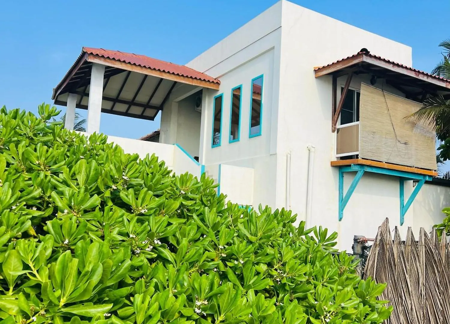 Chanco Beach Villa Negombo