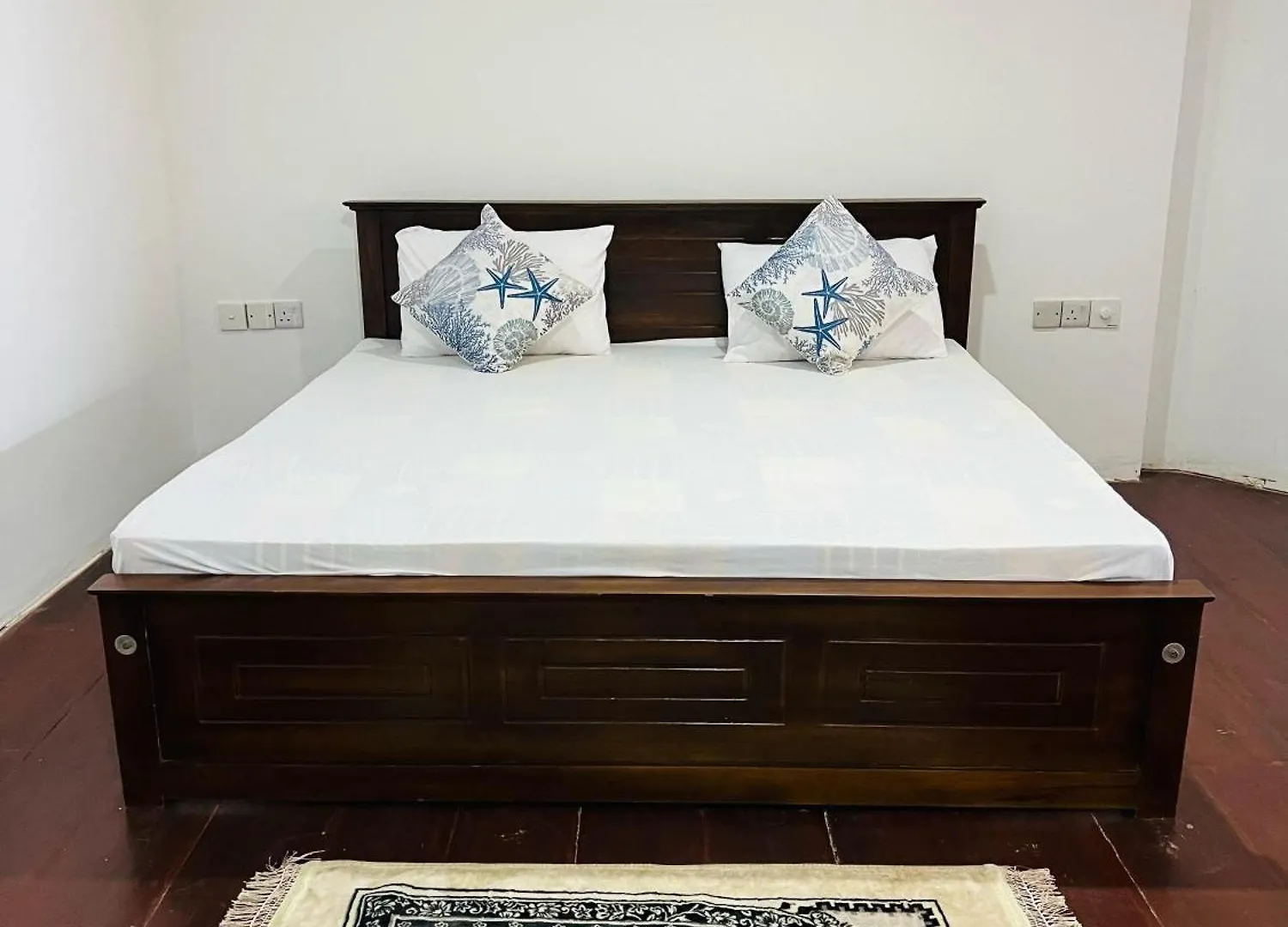 Chanco Beach Villa Negombo